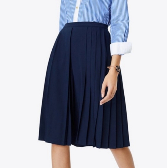 TORY BURCH Pleated Navy Skirt - Picture 3 of 9